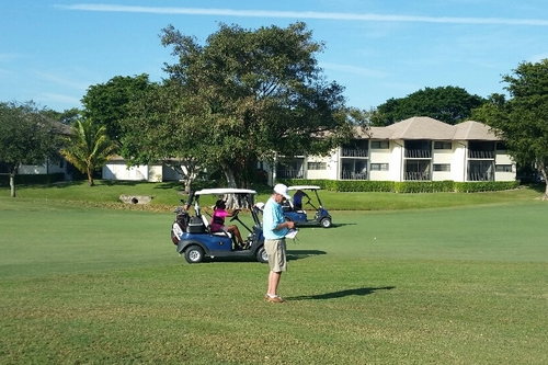 child-on-golf-ground-