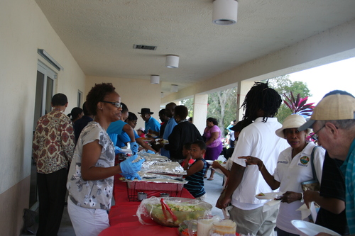 distributing-food