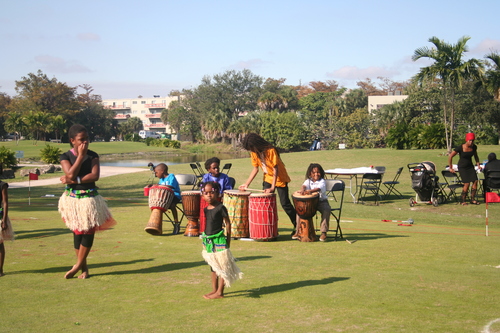 people-at-golf-ground-656