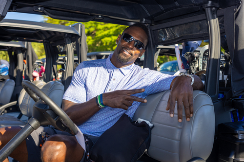 picture-in-golf-cart-7