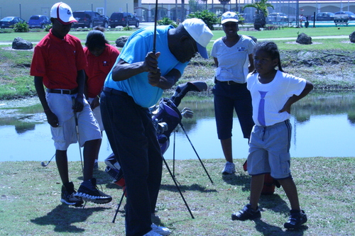 playing-golf